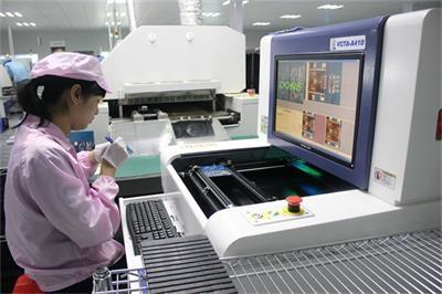 探秘行车记录仪心脏 国内知名厂商主板制造全流程详解